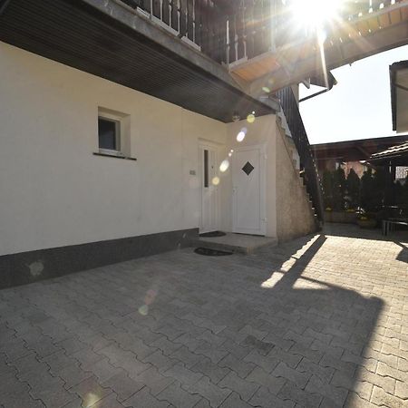 Sedami Apartment Марибор Екстериор снимка