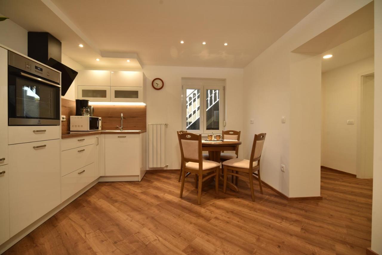Sedami Apartment Марибор Екстериор снимка