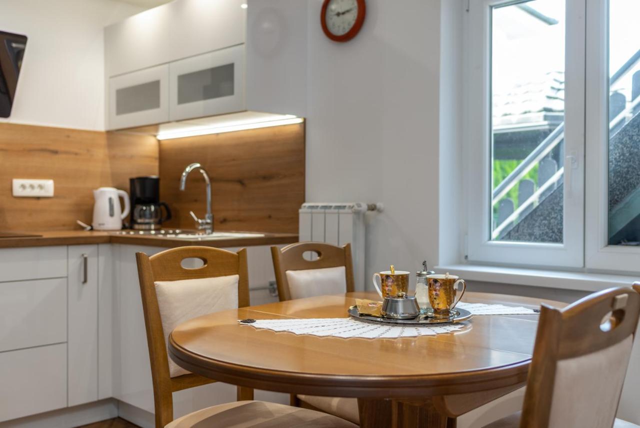 Sedami Apartment Марибор Екстериор снимка